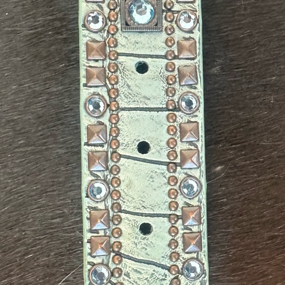 Stunning Wildfire Belt. Size small. Unique colors. New! - Picture 4 of 8